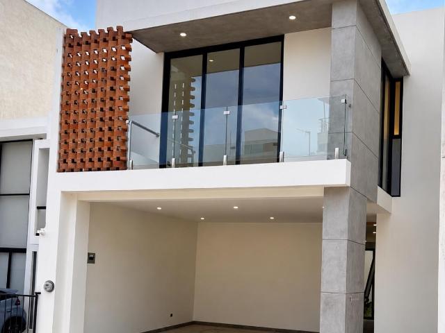 Casa Pedregal de las Animas