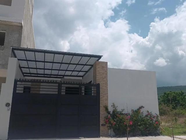 CASA PEDREGAL ECO HABITAT LEON VENTA