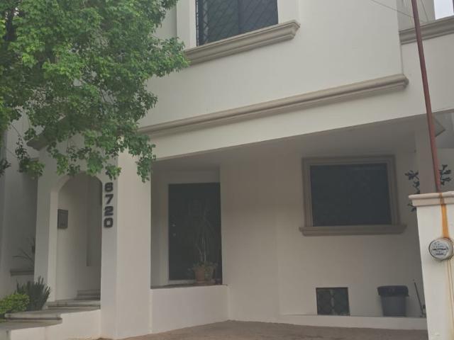 Casa Pedregal La Silla 2 Sector