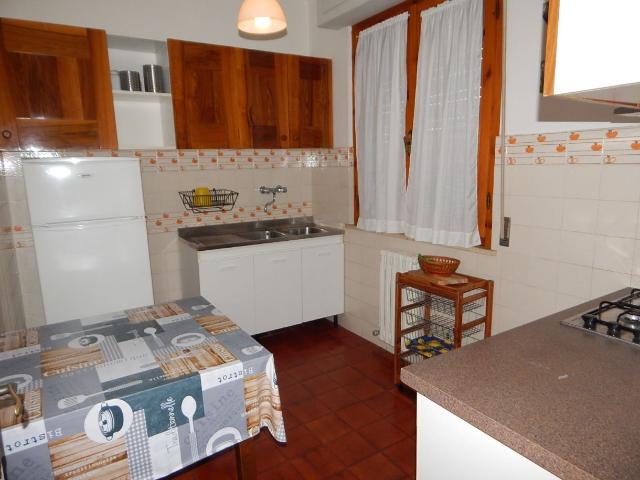 Casa Pellico 15B Trilocale Terra Tetto Centrale con Giardino RIF. MC46 15B