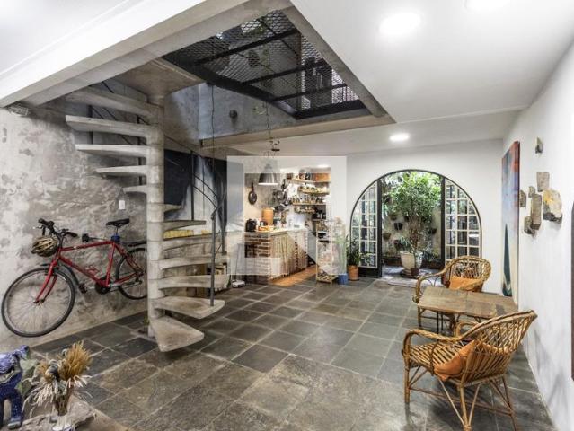 Casa, Perdizes, 2 Quartos, 135 m2 São Paulo