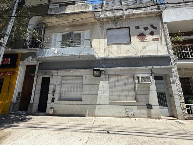 Casa PH en Alquiler, Avellaneda