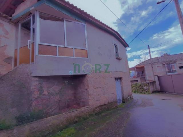 CASA PIEDRA ZONA MEDORRA