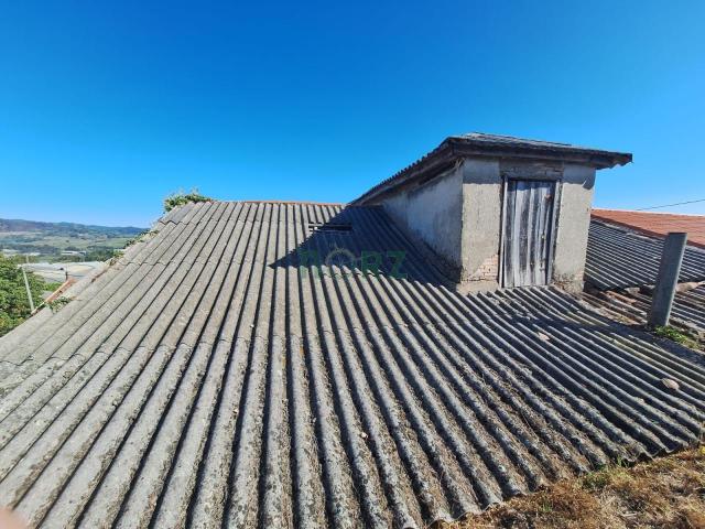 casa piedra reformar con vistas al nautico de Castrelo
