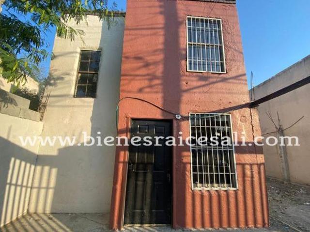 Casa Piedras Negras
