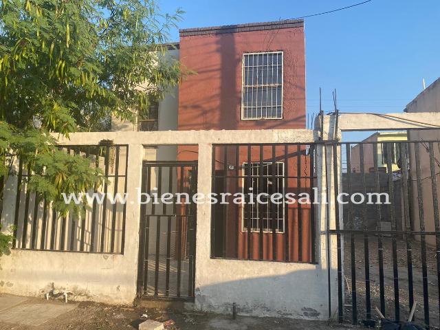 Casa Piedras Negras