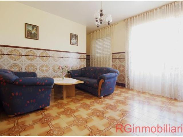 CASA + PISO INDEPENDIENTE EN VENTA EN QUINTANA DE LA SERENA
