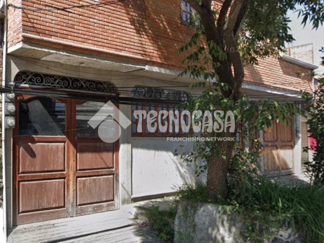CASA PIÑANONA, COL. LOMAS DEL PEDREGAL