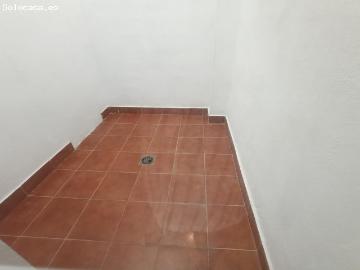 Casa planta baja de 2 Habitaciones con patio en Zona Tranquila