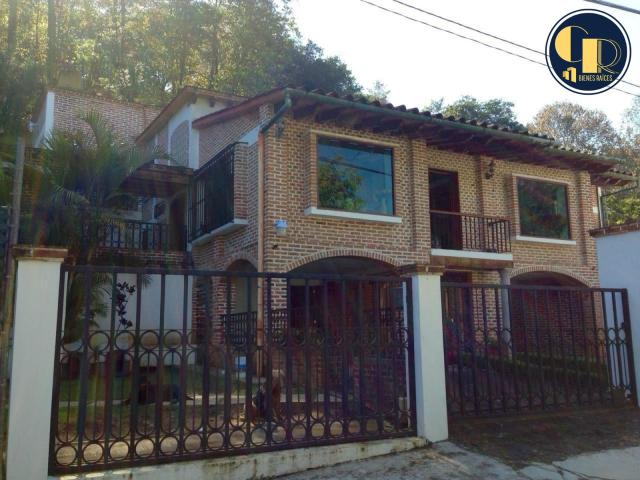 Casa Plan de la Cruz