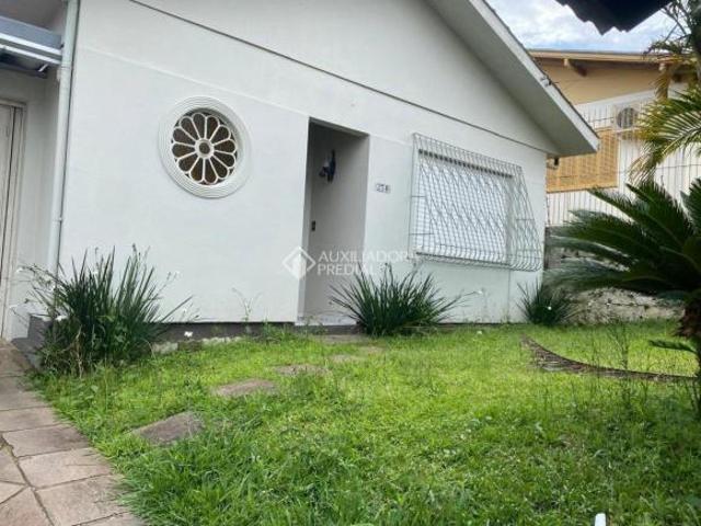 Casa plana à venda no bairro Ouro Branco, em Novo Hamburgo