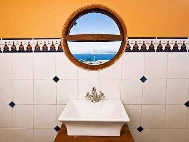 Casa PLAYA ANCHA | 4 dormitorios por 320000. 00 en Valparaíso