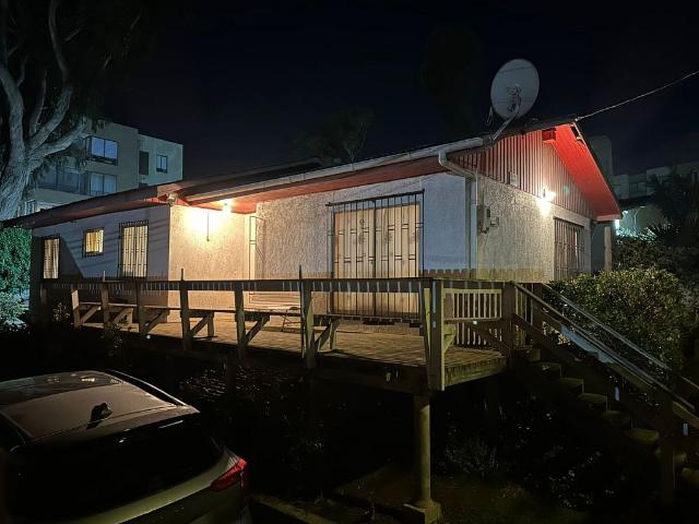 CASA PLAYA EL QUISCO 4 DORM TERRENO 350M2
