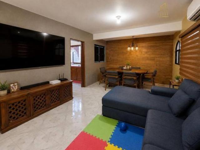 Casa Playa Linda