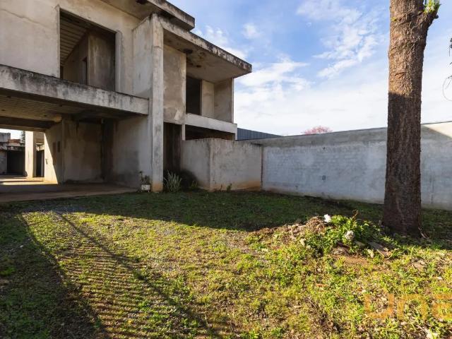 Casa Portão 677m²