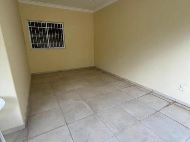 Casa, Porto Velho, Além Paraíba, MG