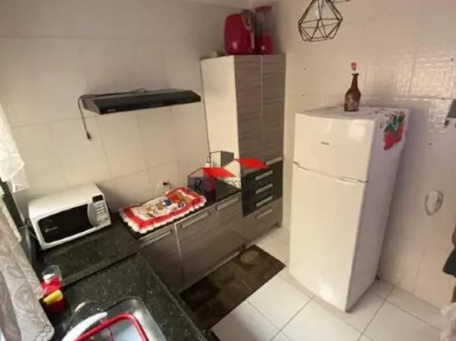 Casa Prática e Bem Localizada com Documentação Ok