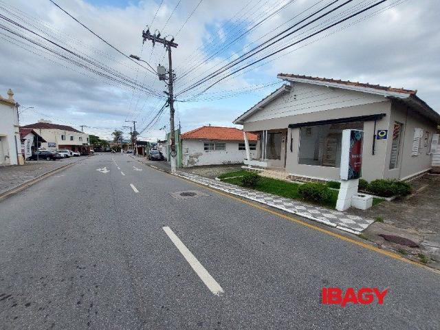 Casa Praia Comprida 100m²