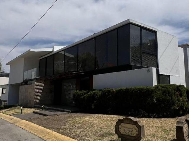 Casa premium en Loma Real con elevador privado y opción a 3 recámaras