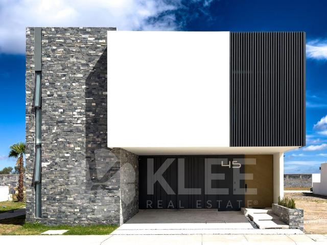 CASA PREMIUM EN VENTA O RENTA AMUEBLADA AL NORPONIENTE DE AGUASCALIENTES