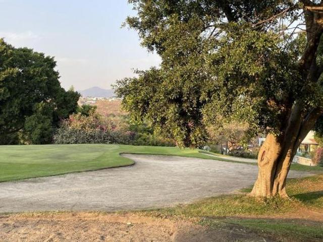 CASA PRIMAVERA | Terreno Frente a Campo de Golf con Proyecto Residencia 625m2