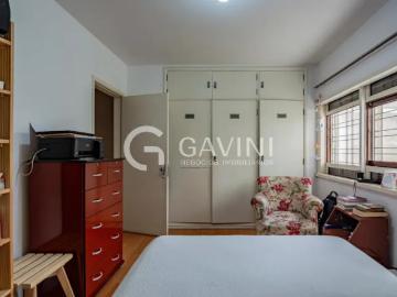 Casa Projeto Marcio Kogan com 380m² com 3 quartos em Planalto Paulista