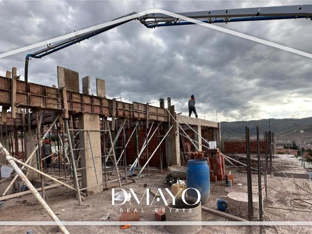 Casa propia en Larapa, patio, terraza, estacionamiento propio y no pagues alcabala