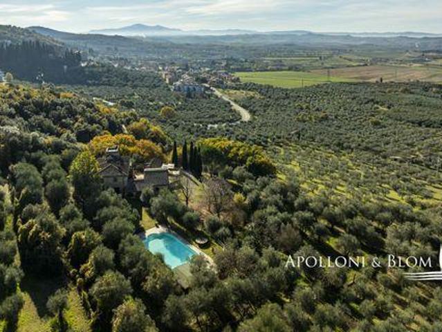 Casa Province of Siena ToscanaTuscany 53040 DLS101701241