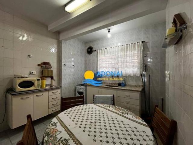 Casa próximo à praia com varanda gourmet — Enseada — Guarujá