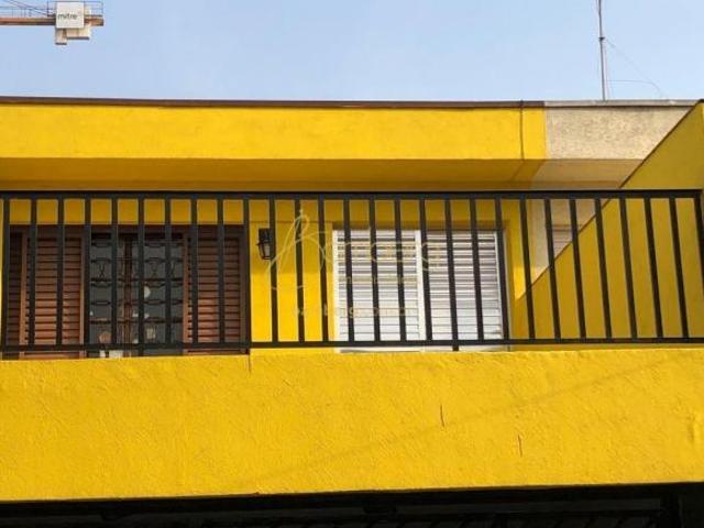CASA PRÓXIMO AO SHOPPING MORUMBI E METRÔ COM 3 QUARTOS PRECISANDO DE REFORMA