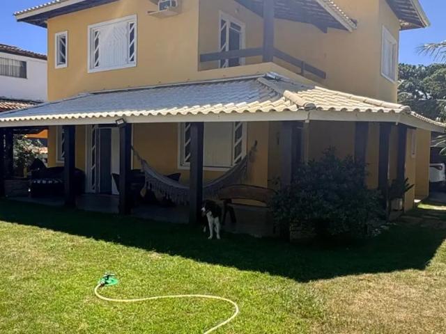 Casa quadra mar, 5/4 2 suítes, mobiliada, em vilas do atlântico