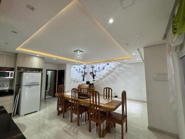 CASA / SOBRADO QUATRO BARRAS PR