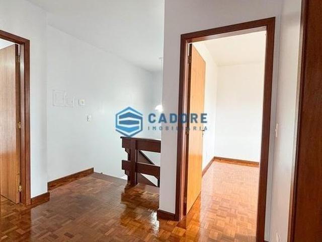 CASA QUATRO DORMITÓRIOS NO DESVIO RIZZO