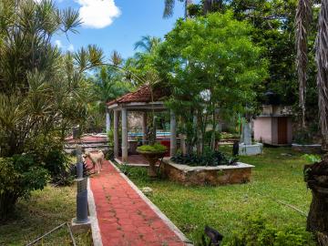 CASA QUINTA EN VENTA 1,954 M2 DE TERRENO 3 REC?MARAS CENTRO DE UM?N M?RIDA