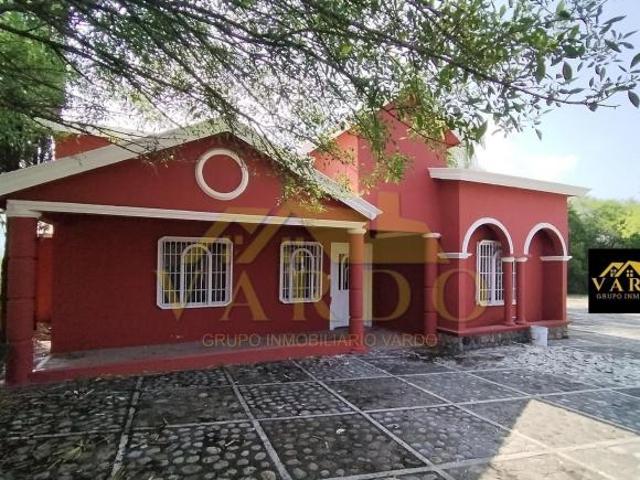 Casa Quinta en venta. Congregación Calles, Montemorelos, N.L