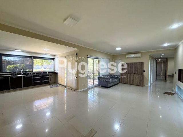 CASA QUINTA EN ALQUILER MORENO