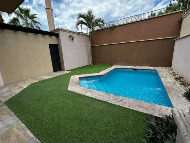 Casa Quinta Esmeralda