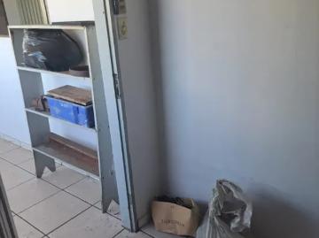 Casa rua p 02 setor dos funcionários