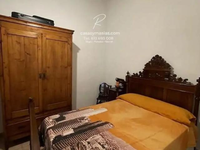 Casa rústica con balcón en alquiler en Sant Martí Sarroca
