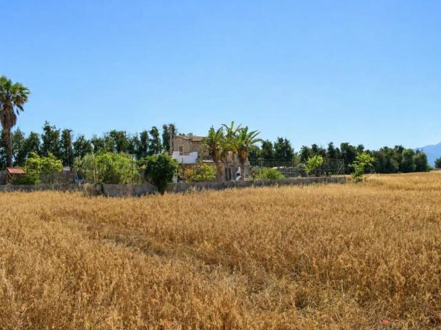 Casa rústica con piscina en alquiler en Muro