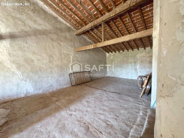 Casa rústica con piscina en Torre del Rico