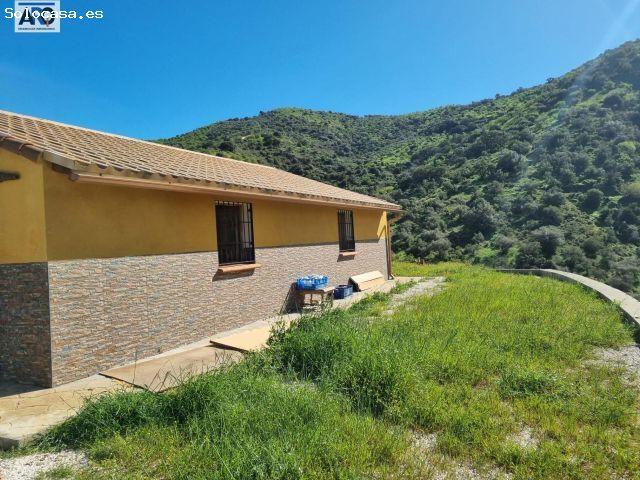 CASA RÚSTICA CON TERRENO EN TOTALÁN