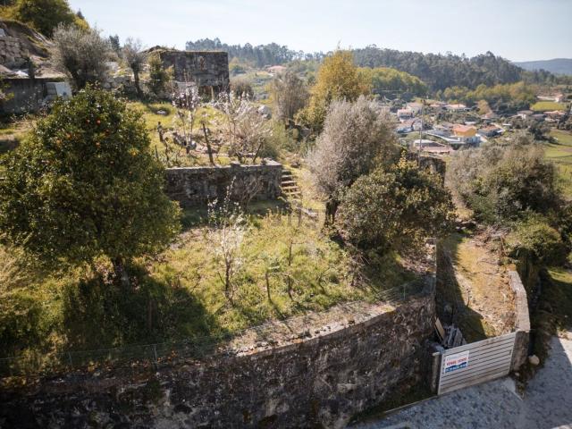 Casa rústica, Calvos e Frades