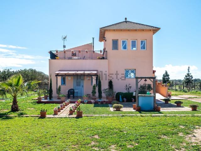 Casa rústica, Campos
