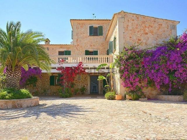 Casa rústica, Campos