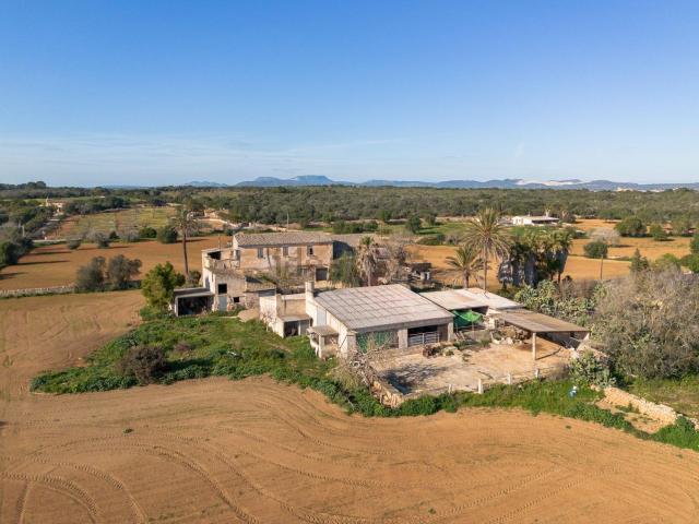 Casa rústica, Campos