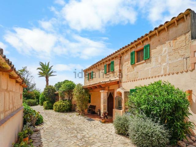 Casa rústica, Campos