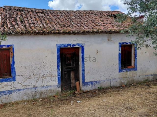 Casa rústica, Carregueira