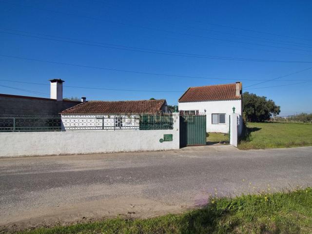 Casa rústica, Carregueira