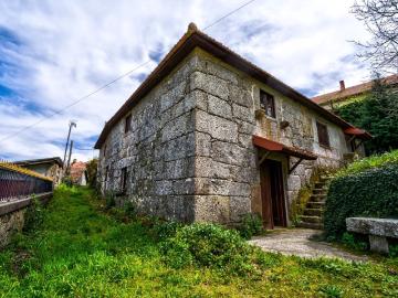 Casa rústica, Carvalho e Basto Santa Tecla